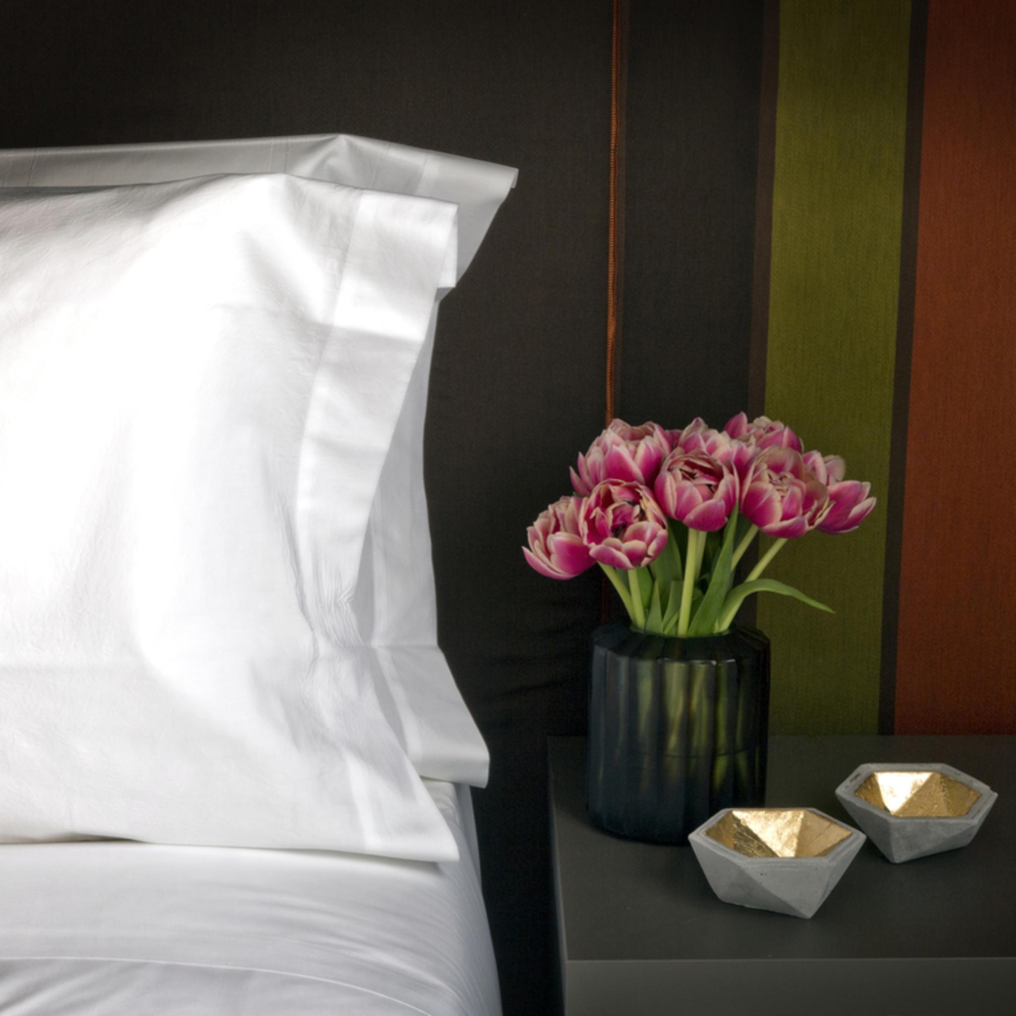 米兰 五十旅馆酒店 外观 照片 A pillow