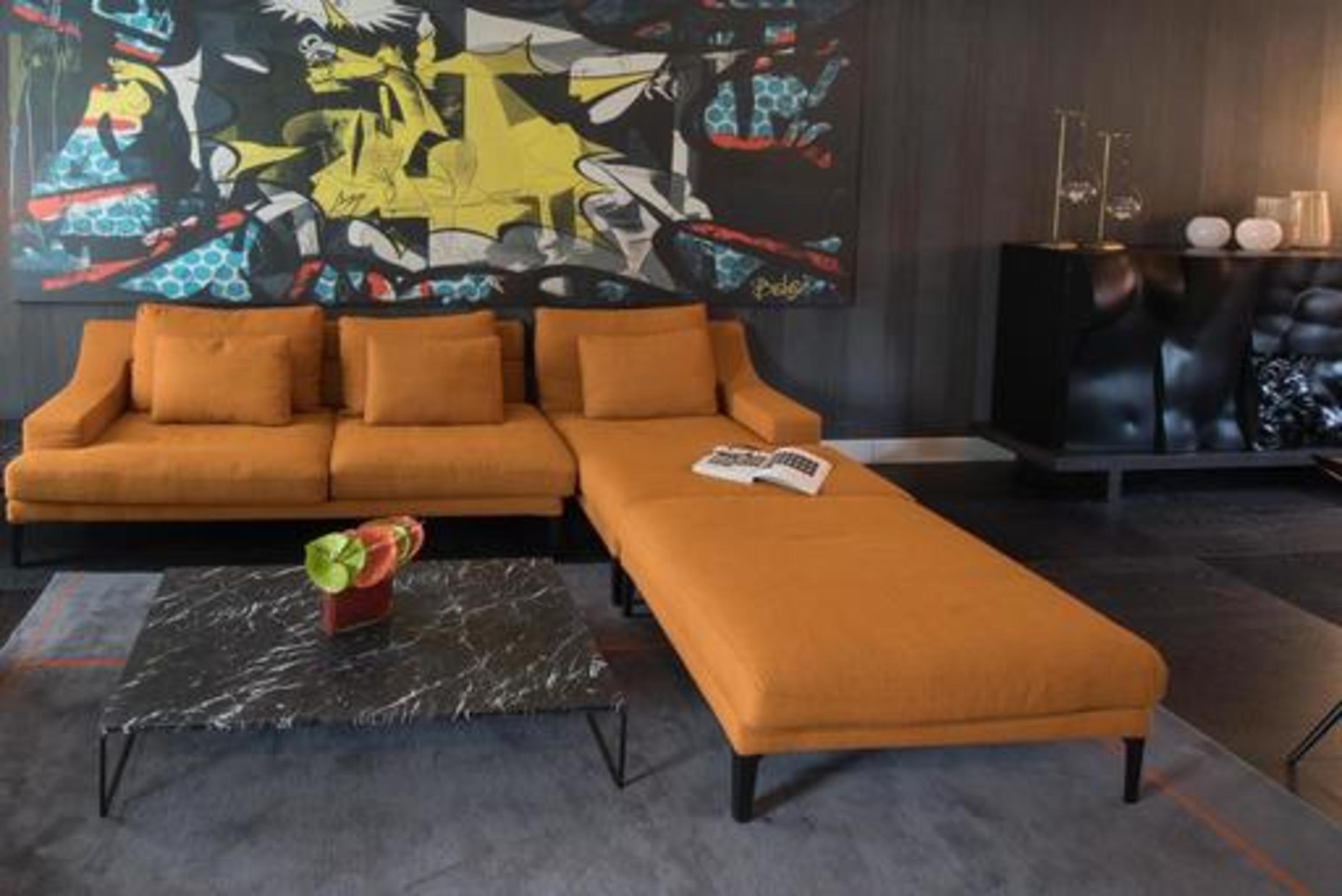 米兰 五十旅馆酒店 外观 照片 A sofa