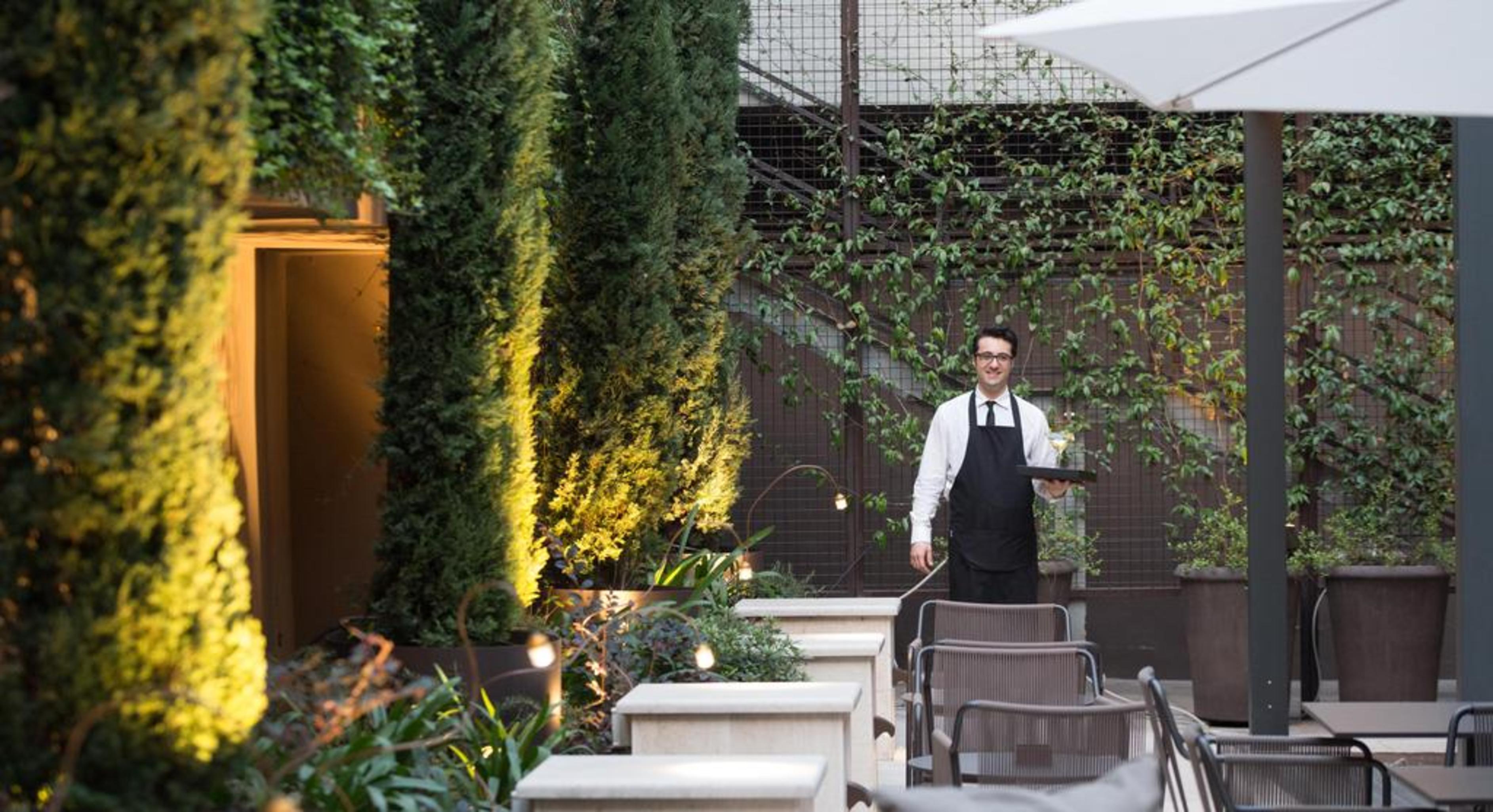 米兰 五十旅馆酒店 外观 照片 The hotel's garden