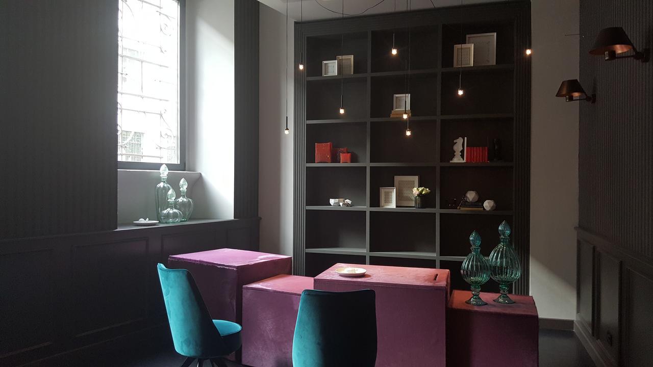 米兰 五十旅馆酒店 外观 照片 The interior of the library